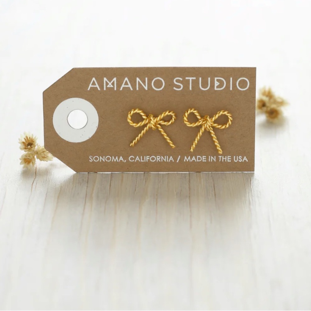 Gold Bow Earrings